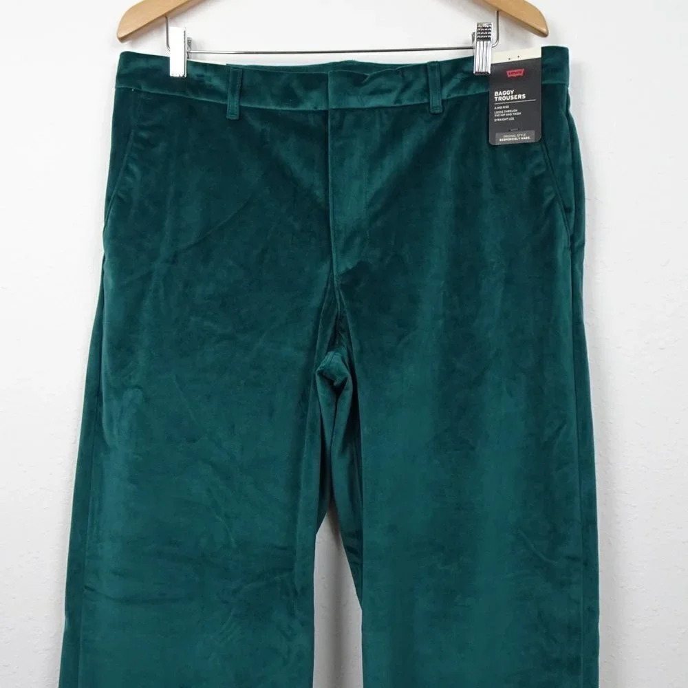 Levi's Baggy Trousers Women's Size 32x31 Green Velvet Wide Leg Loose Fit - Picture 2 of 10